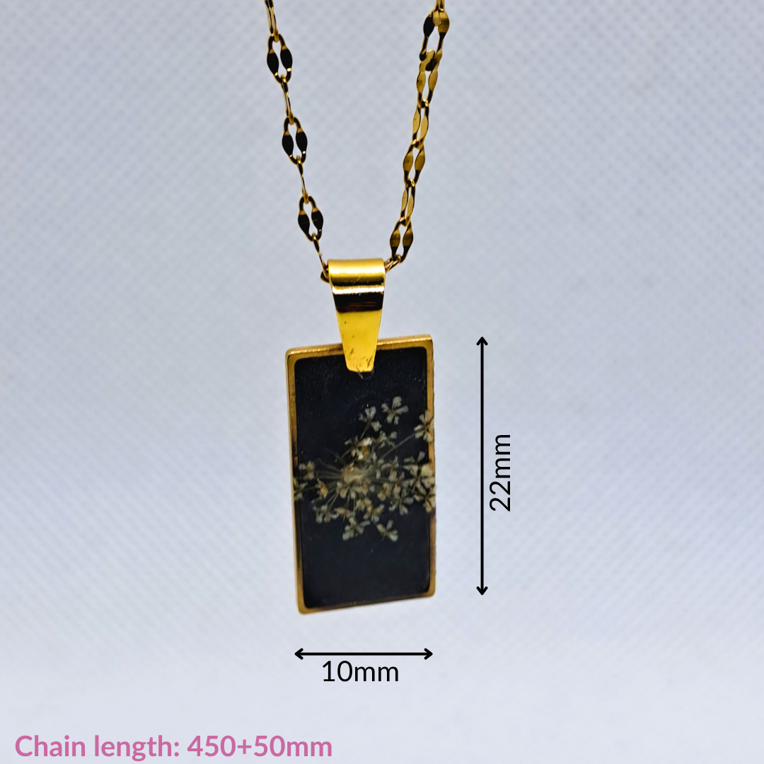 Medium Rectangle Necklace (Chain 45+5cm) - Real White Pressed Flowers in Black Resin Set in Gold-Plated Stainless Steel