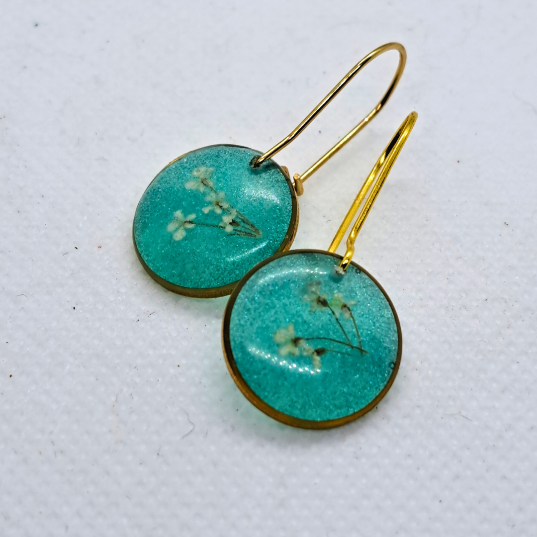 Small Round Dangle Earring - Real White Pressed Flowers in Green Resin Set in Gold-Plated Stainless Steel