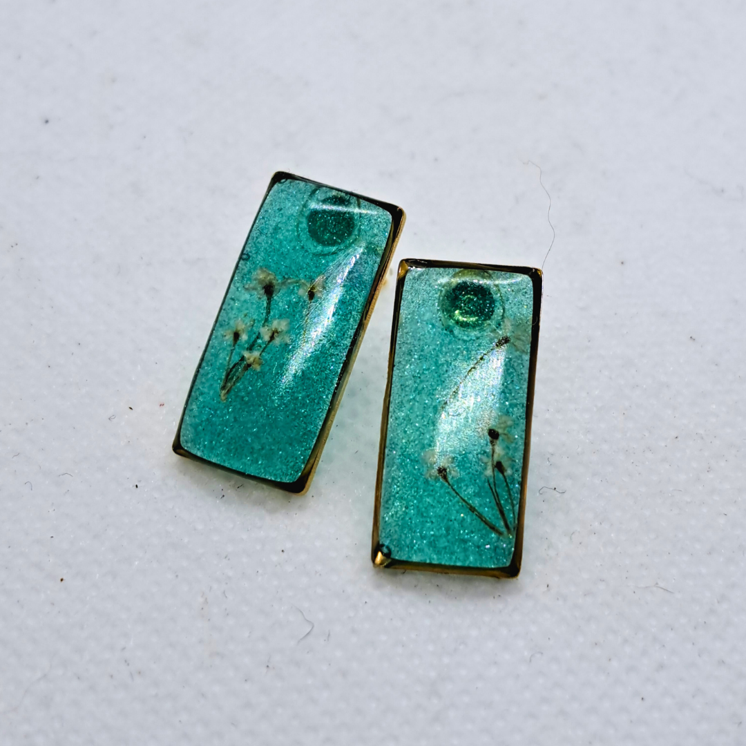 Small Rectangle Stud Earring - Real White Pressed Flowers in Green Resin Set in Gold-Plated Stainless Steel