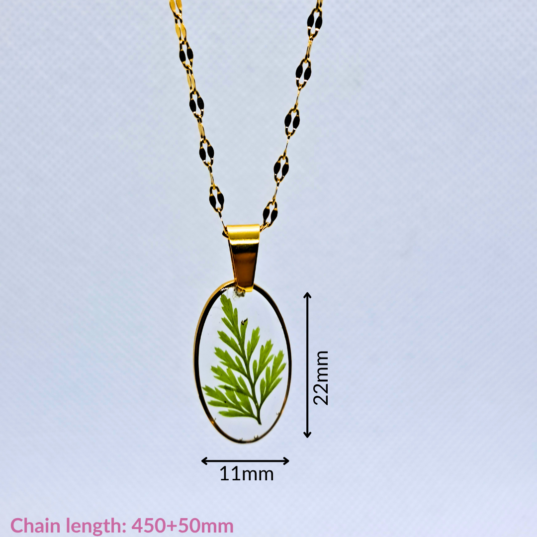 Medium Oval Necklace (Chain 45+5cm) - Real Pressed Leaf in Resin Set in Gold-Plated Stainless Steel