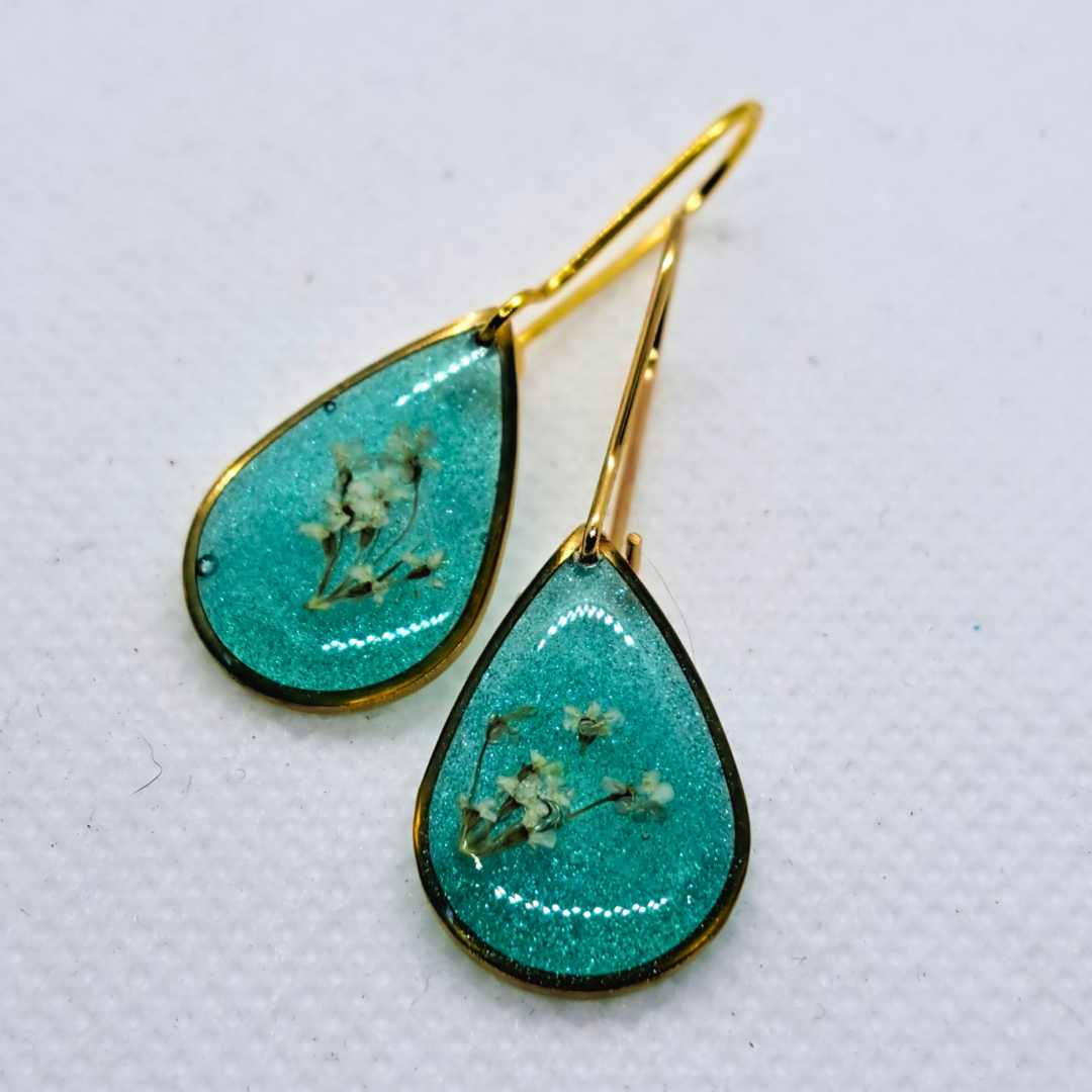 Small Tear Drop Dangle Earring - Real White Pressed Flowers in Green Resin Set in Gold-Plated Stainless Steel