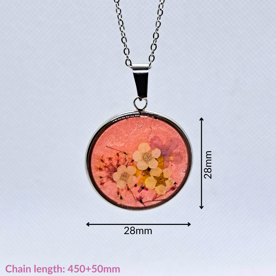 Medium Round Necklace (Chain 45+5cm) - Real Pink and White Pressed Flowers in Pink Resin Set in Stainless Steel